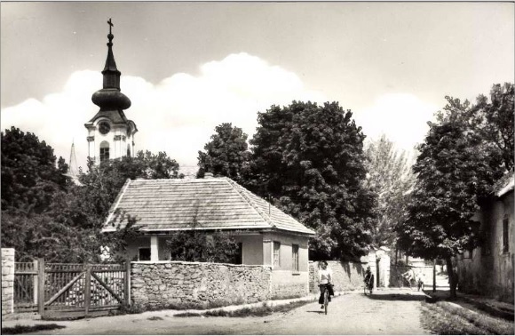Церковь Георгия Победоносца, Помаз (Венгрия, Прочие страны). архивная фотография, Источник: https://gallery.hungaricana.hu/en/SzerencsKepeslap/123203