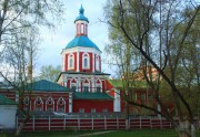 Церковь Трёх Святителей, Вид с южной стороны, из парка<br>, Саранск, Саранск, город, Республика Мордовия
