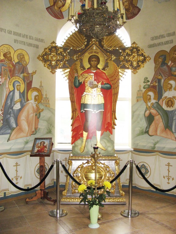 Часовня Михаила Архангела в колокольне церкви Серафима Саровского, Мысовые Челны (Набережные Челны, город, Республика Татарстан). интерьер и убранство, Иконостас часовни
