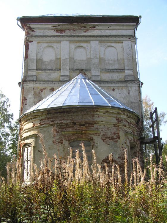 Церковь Сошествия Святого Духа, Лучинники, урочище (Калязинский район, Тверская область). фасады