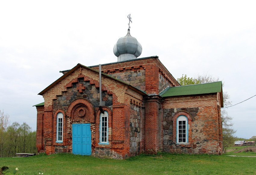 Церковь Вознесения Господня, Кабище (Городокский район, Беларусь, Витебская область). общий вид в ландшафте
