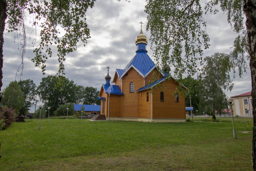 Видомля. Церковь Покрова Пресвятой Богородицы. фасады