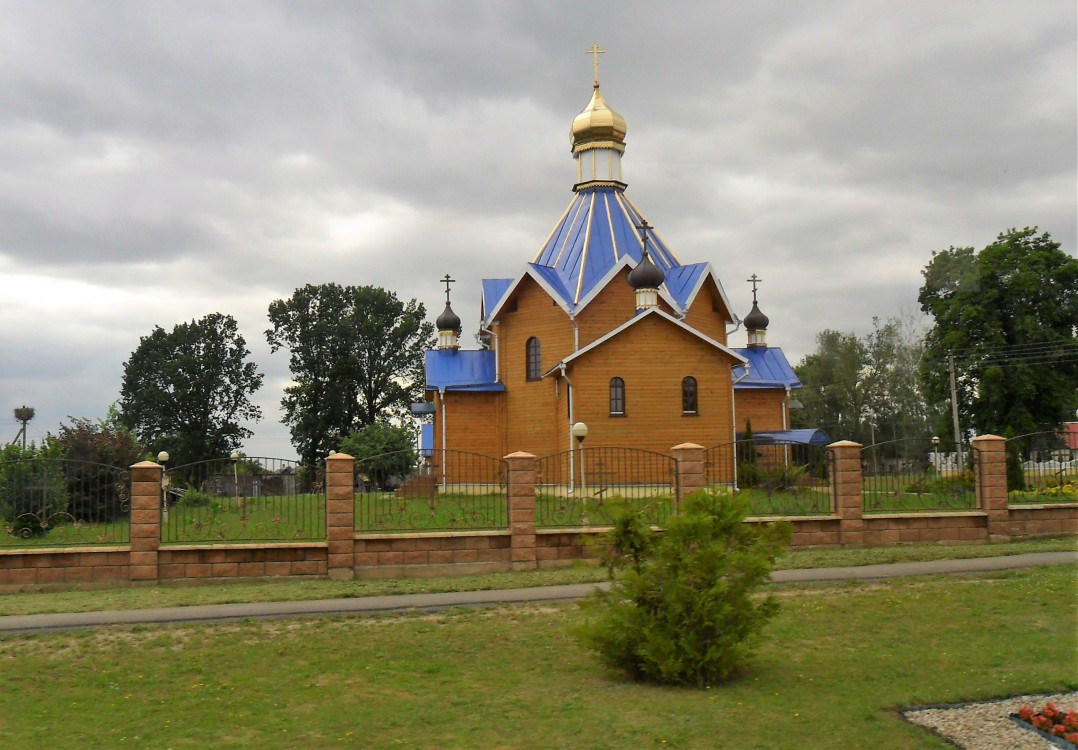 Видомля. Церковь Покрова Пресвятой Богородицы. фасады