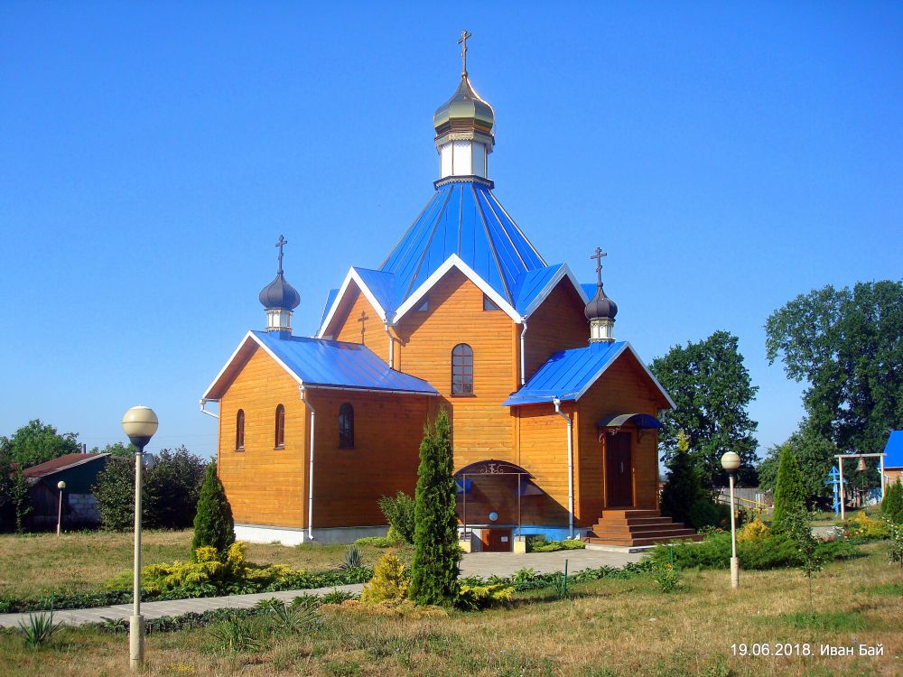 Видомля. Церковь Покрова Пресвятой Богородицы. фасады