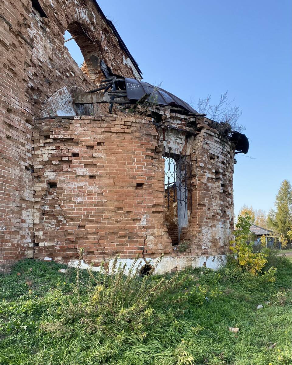 Церковь Вознесения Господня, Падеринское (Кетовский район, Курганская область). архитектурные детали, Апсида 