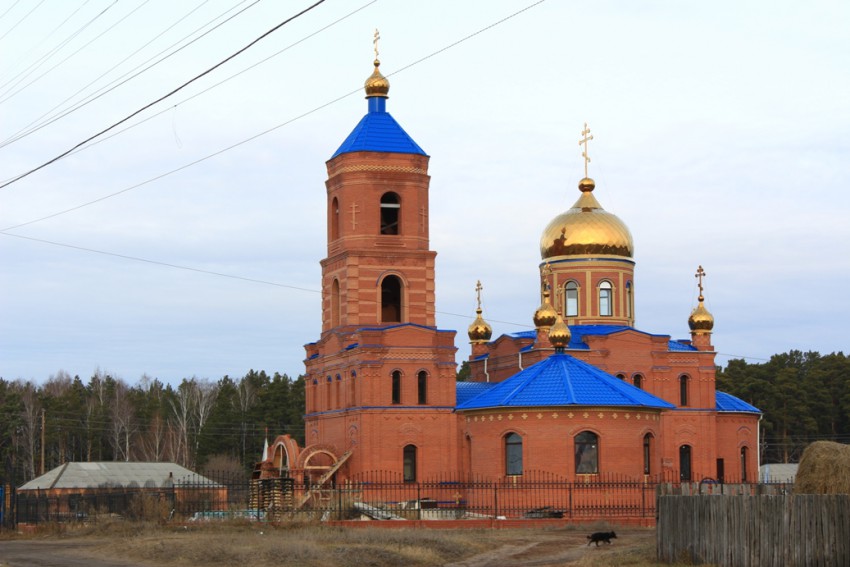 Церковь Иоанна Кронштадтского, Межборное (Притобольный район, Курганская область). фасады