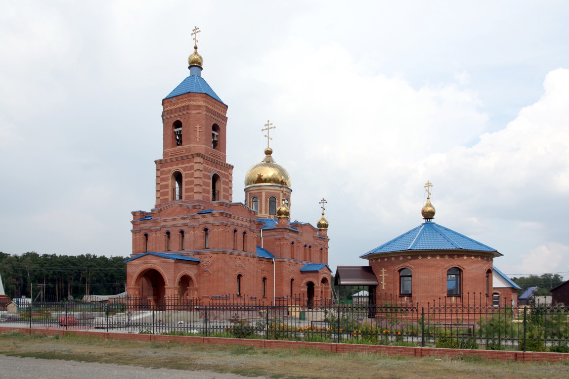 Церковь Иоанна Кронштадтского, Межборное (Притобольный район, Курганская область). фасады, Вид с юго-запада