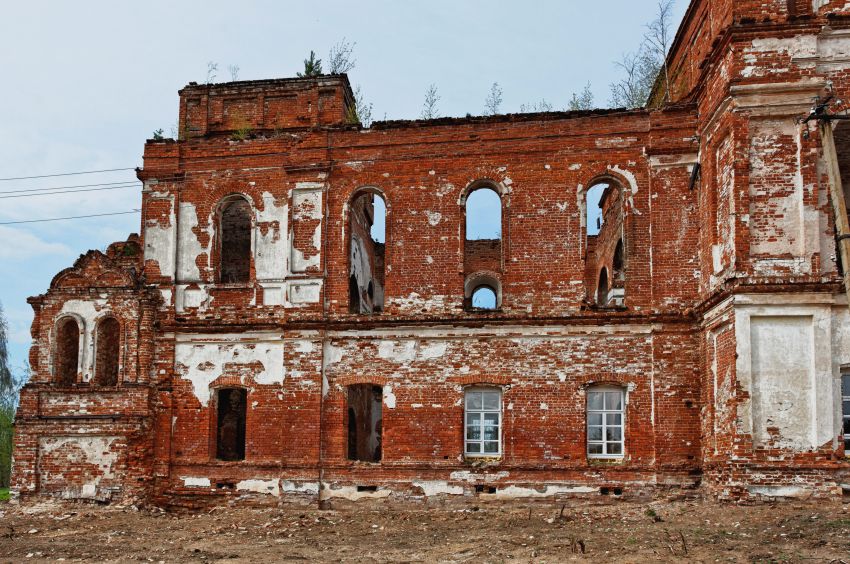 Авраамиев Новозаозерский Успения Божией Матери мужской монастырь. Церковь Успения Пресвятой Богородицы, Умиленье (Галичский район, Костромская область). архитектурные детали