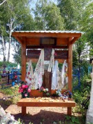 Часовня-столб, Распятие рядом с часовенным столбом.<br>, Гороховое Поле, Тюлячинский район, Республика Татарстан