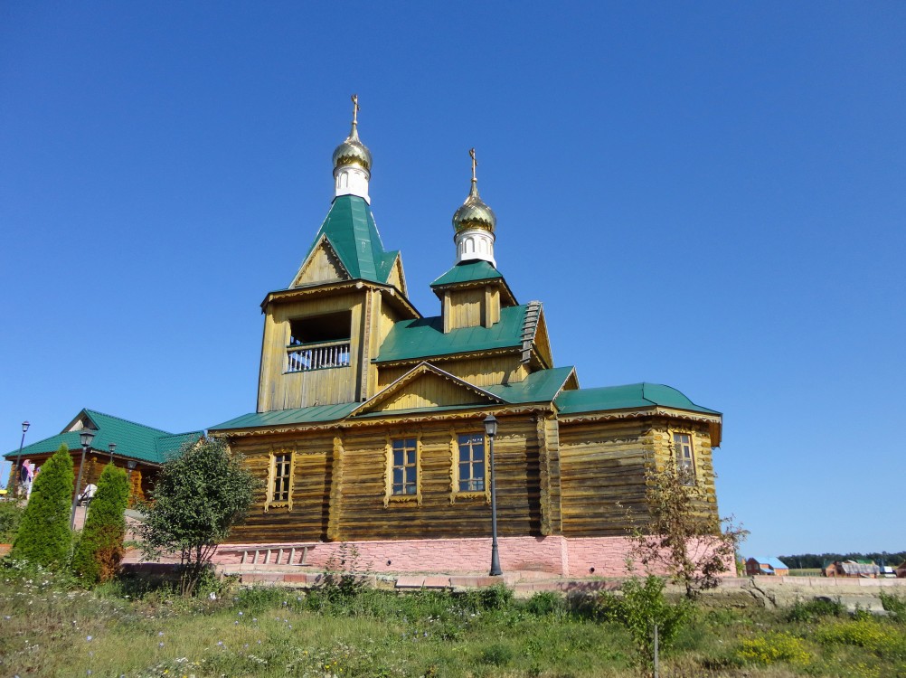 Макаровка. Иоанно-Богословский Макаровский мужской монастырь. Церковь Николая Чудотворца. фасады