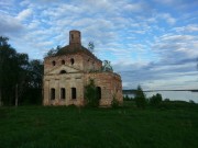 Церковь Троицы Живоначальной, Троицкая церковь, вид с северо-запада. Фотография Руслана Ситова.<br>, Троица, Виноградовский район, Архангельская область