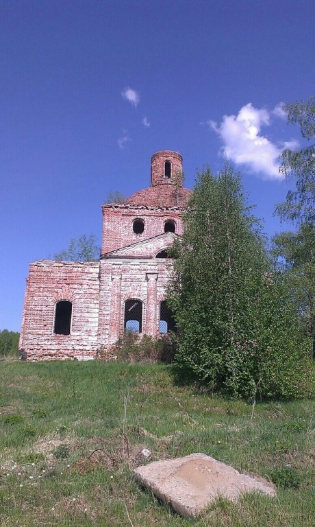 Троица. Церковь Троицы Живоначальной. фасады, Южный фасад. Фотография Руслана Ситова.