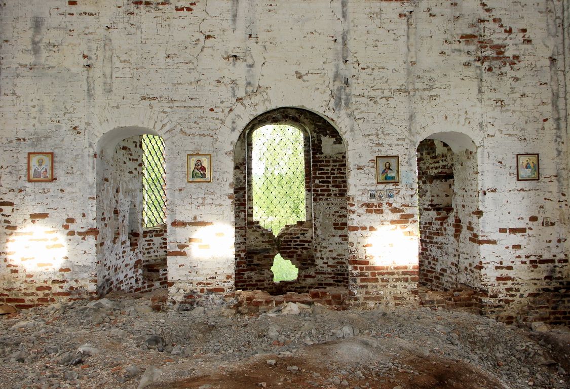 Церковь Троицы Живоначальной, Троица (Виноградовский район, Архангельская область). интерьер и убранство, Царские врата.