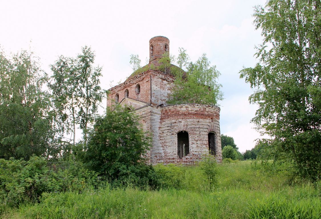 Троица. Церковь Троицы Живоначальной. фасады, Вид с юго-востока.