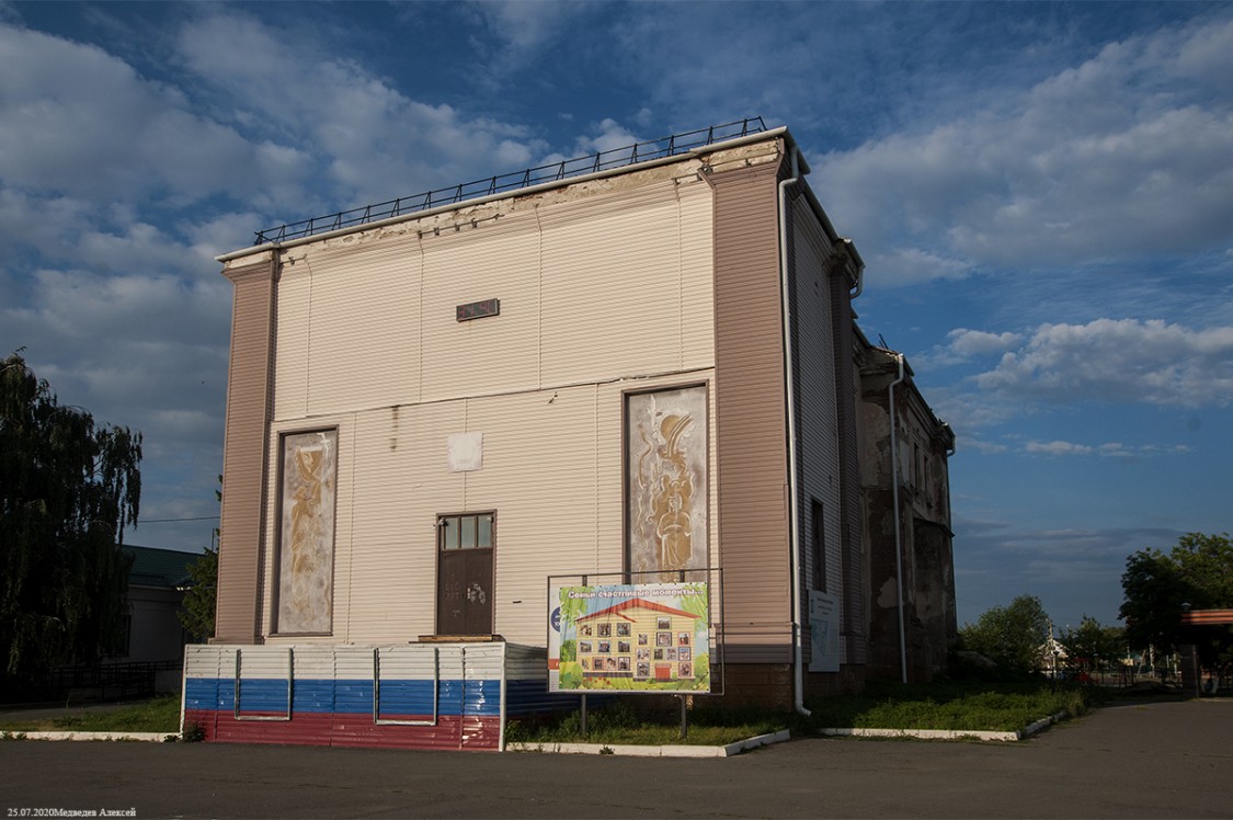 Церковь Казанской иконы Божией Матери (старая), Щучье (Щучанский район, Курганская область). фасады