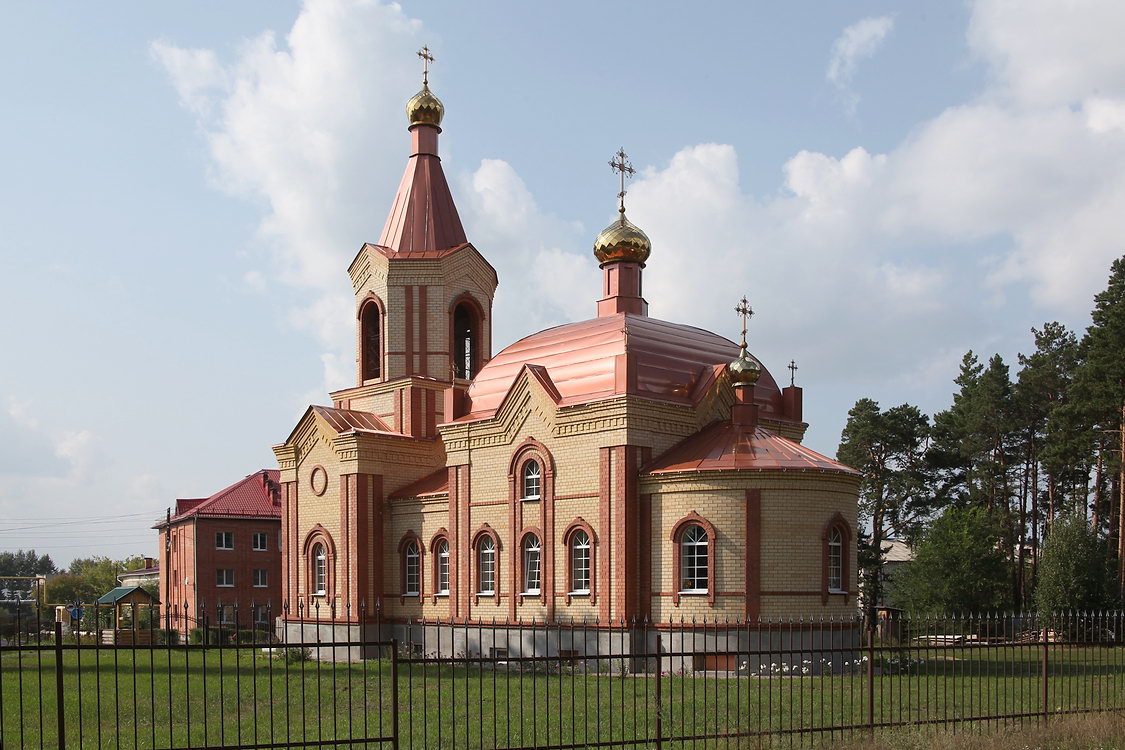 Кетово. Церковь Иоанна Кронштадтского. фасады, Вид с юго-востока