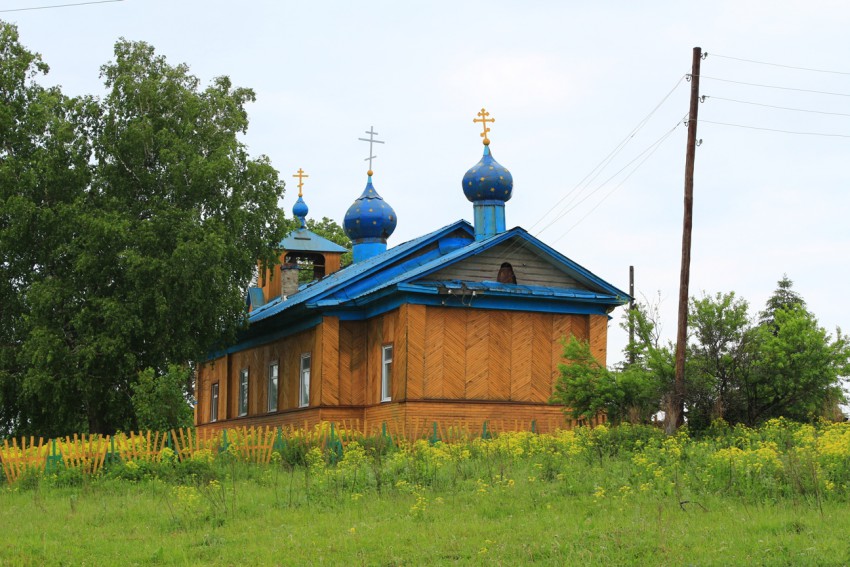 Берёзовка. Церковь Вознесения Господня. общий вид в ландшафте