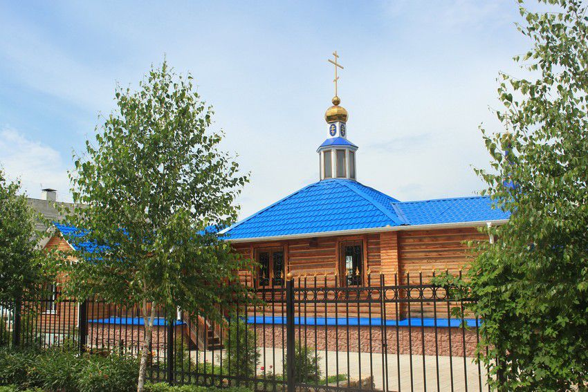 Чапаевск. Церковь Казанской иконы Божией Матери на Берсоле. фасады