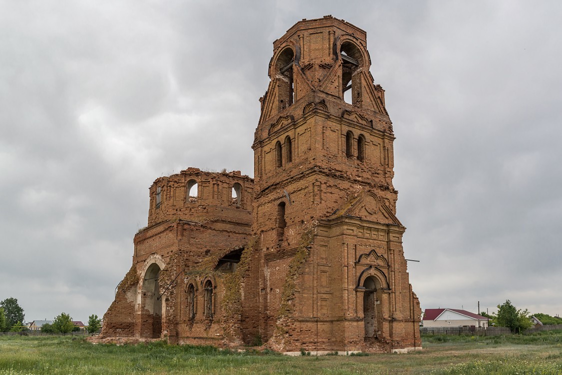 Дергачи. Церковь Михаила Архангела. фасады