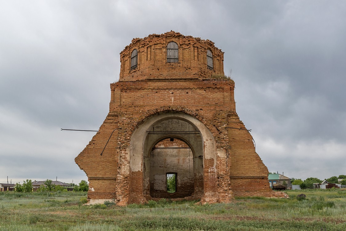 Дергачи. Церковь Михаила Архангела. фасады