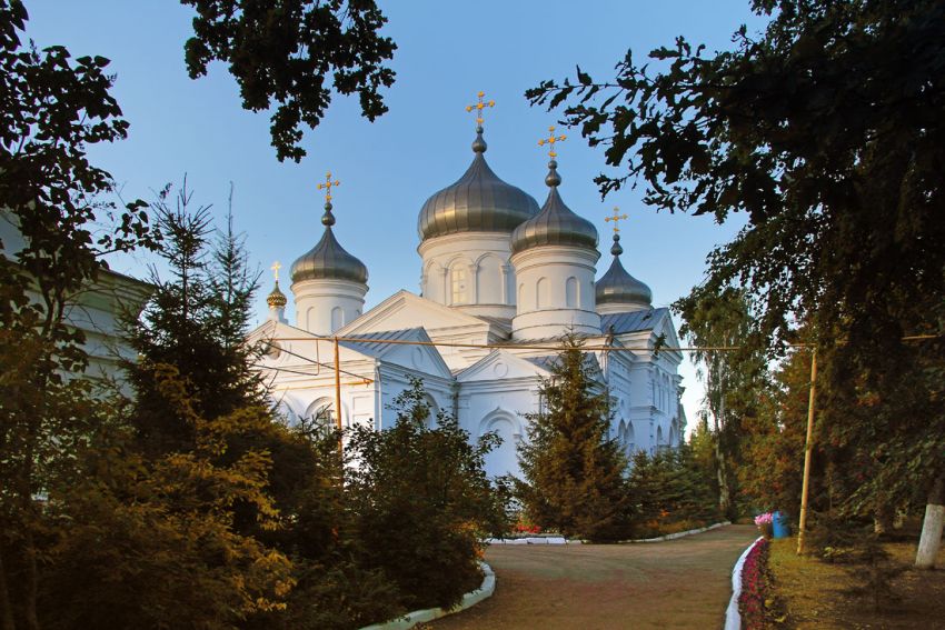 Пайгарма. Пайгармский Параскево-Вознесенский женский монастырь. Собор Вознесения Господня. фасады