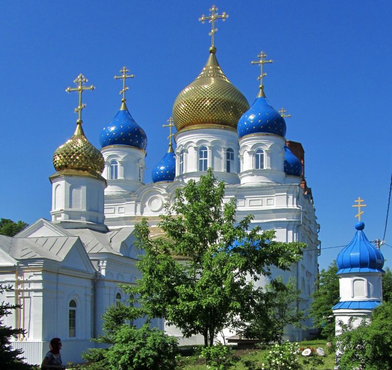 Пайгарма. Пайгармский Параскево-Вознесенский женский монастырь. Собор Успения Пресвятой Богородицы. фасады, вид с востока