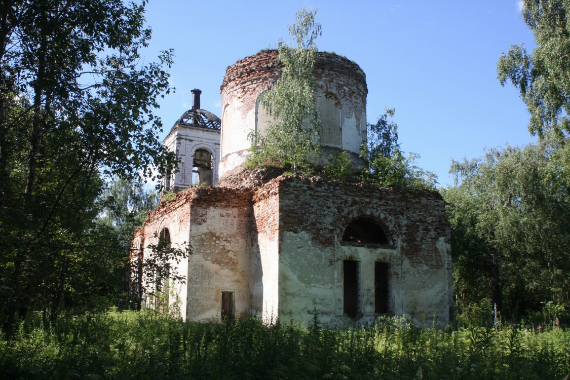 Церковь Митрофана Воронежского, Дубровка, урочище (Сандовский район, Тверская область). фасады