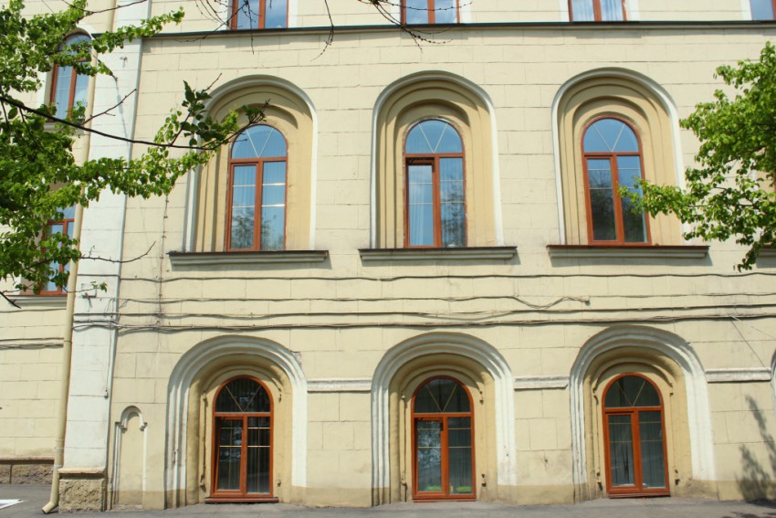 Церковь Владимирской иконы Божией Матери, Иркутск (Иркутск, город, Иркутская область). фасады, Фрагмент южного фасада