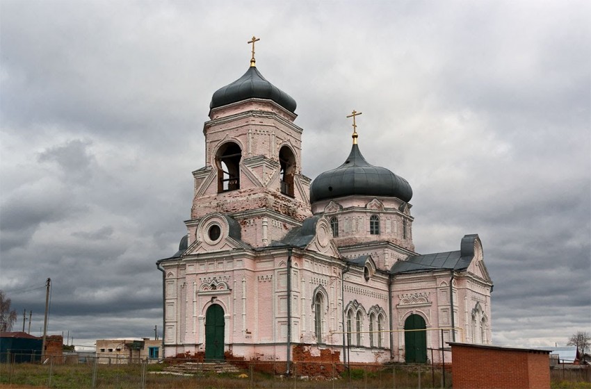 Церковь Казанской иконы Божией Матери, Калиновка (Красноярский район, Самарская область). общий вид в ландшафте