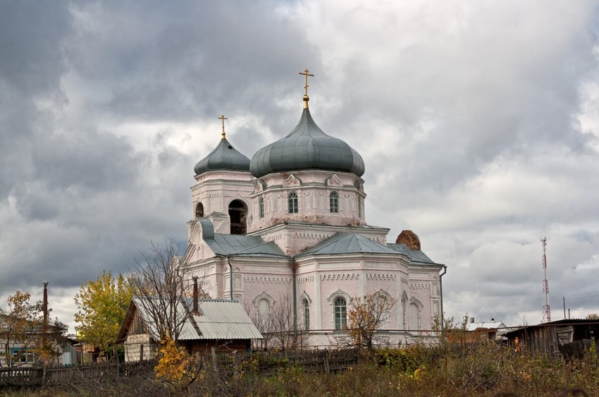 Церковь Казанской иконы Божией Матери, Калиновка (Красноярский район, Самарская область). общий вид в ландшафте