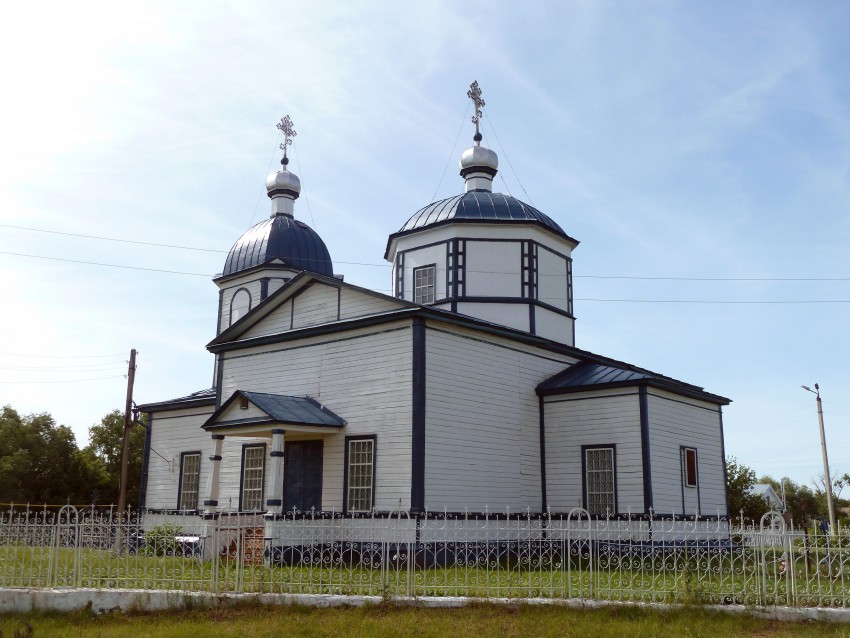 Малая Малышевка. Церковь Михаила Архангела. фасады