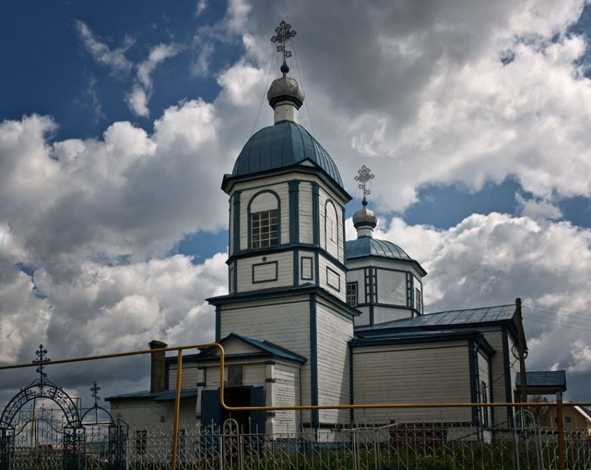 Церковь Михаила Архангела, Малая Малышевка (Кинельский район, Самарская область). фасады