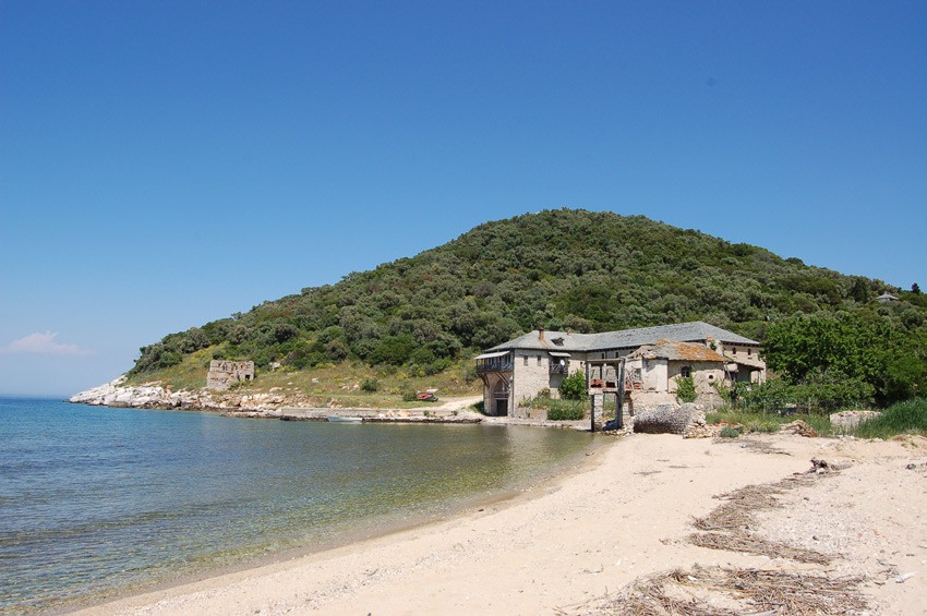 Монастырь Хиландар, Афон (Ἀθως) (Айон-Орос (Άγιον Όρος), Греция). общий вид в ландшафте, Арсана