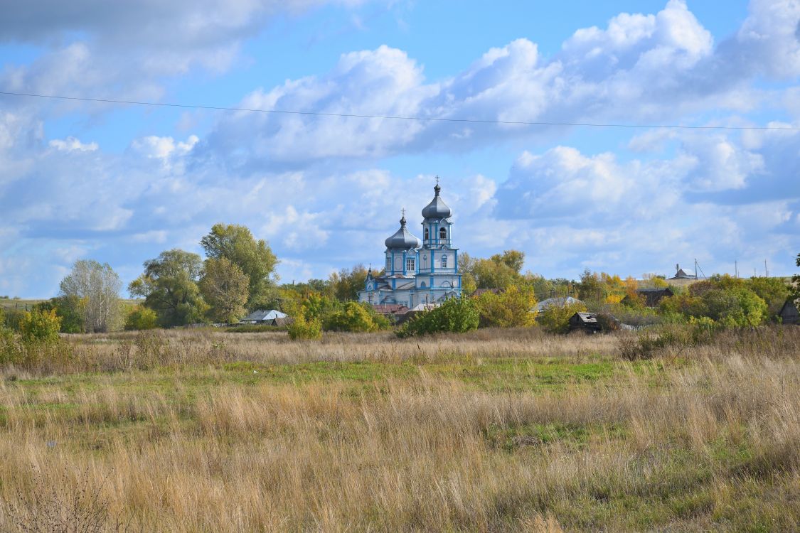 Заплавное. Церковь Казанской иконы Божией Матери. общий вид в ландшафте