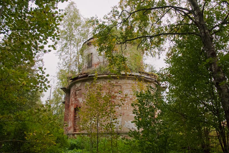 Церковь Рождества Христова, Бекрень (Краснохолмский район, Тверская область). общий вид в ландшафте