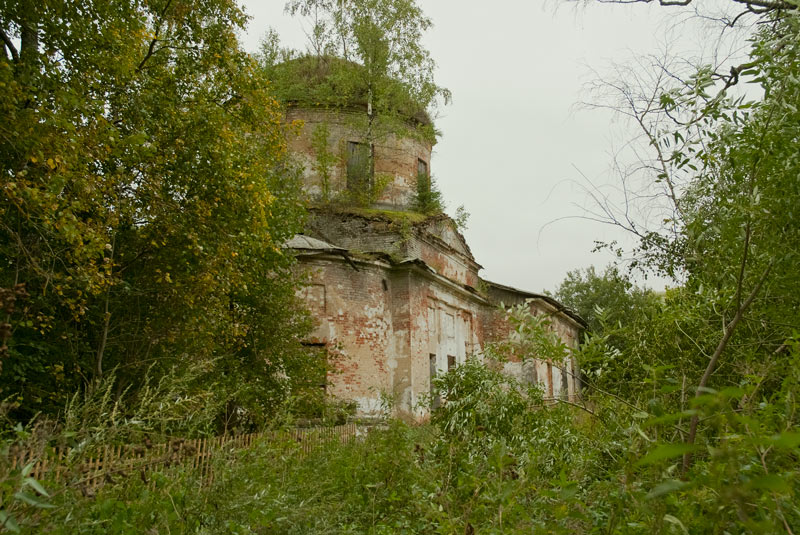 Церковь Рождества Христова, Бекрень (Краснохолмский район, Тверская область). общий вид в ландшафте