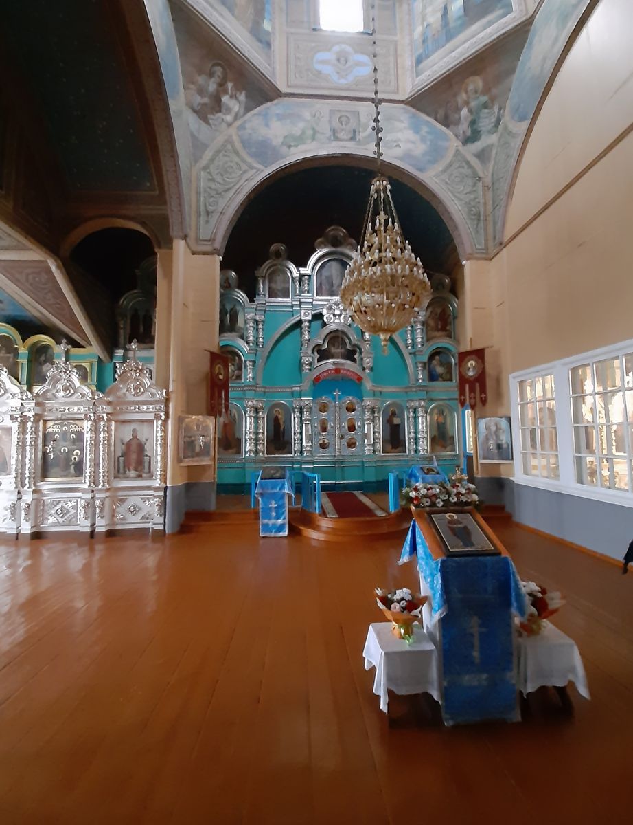 Центральная часть храма, интерьер и убранство. Церковь Покрова Пресвятой Богородицы, Волчанка (Красноармейский район, Самарская область)