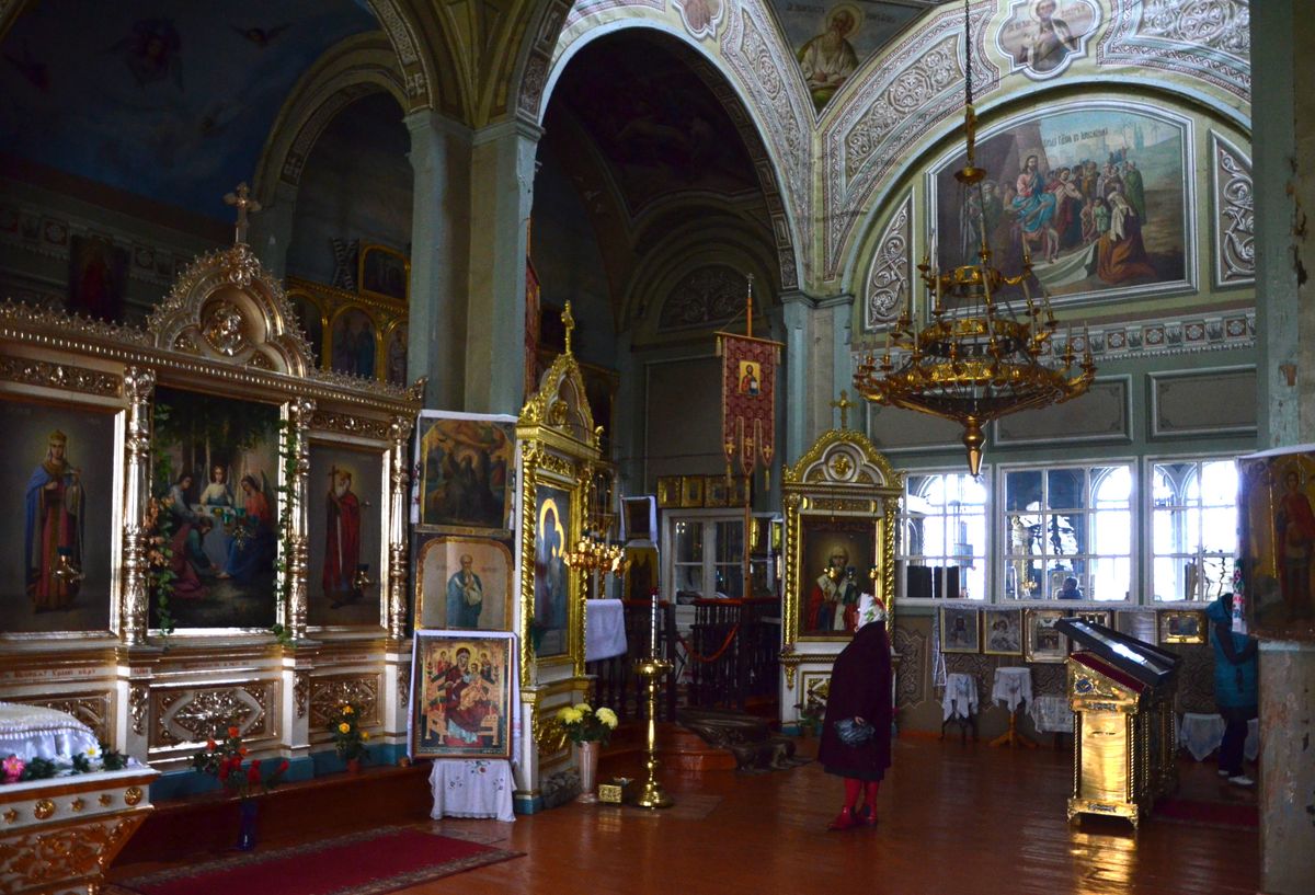 Церковь Михаила Архангела, Высокое (Пестравский район, Самарская область). интерьер и убранство