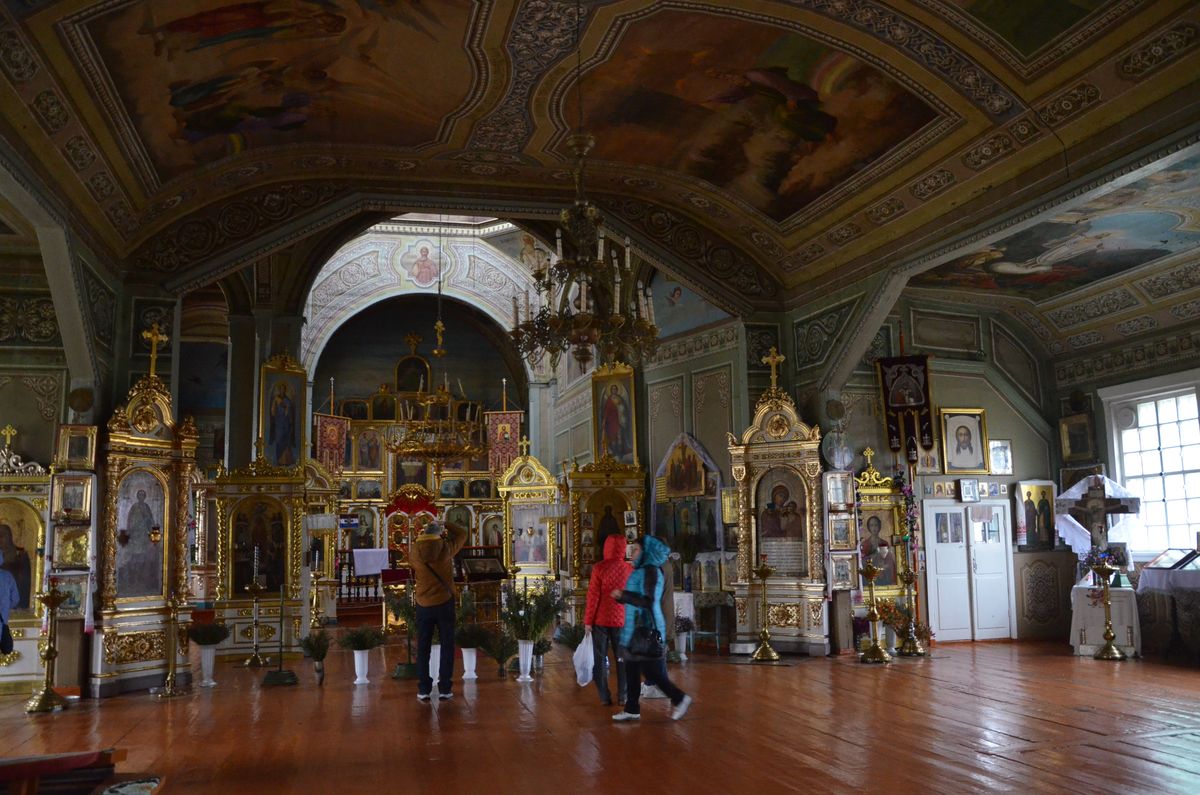 Церковь Михаила Архангела, Высокое (Пестравский район, Самарская область). интерьер и убранство