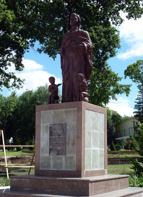 Часовня Пантелеимона Целителя при санатории им. Чкалова, Самара (Самара, город, Самарская область). дополнительная информация, Памятник Святому целителю Пантелеимону