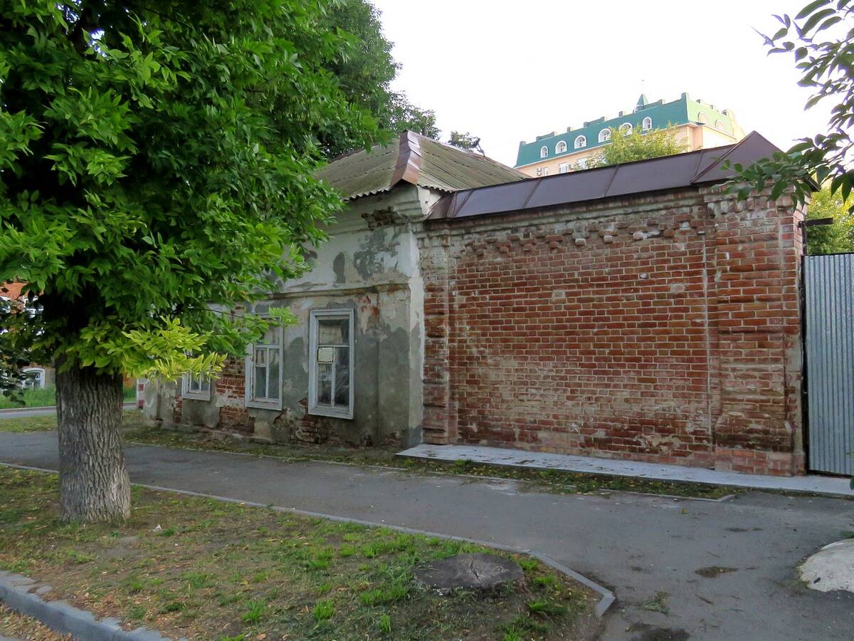 Спасский женский монастырь, Ульяновск (Ульяновск, город, Ульяновская область). дополнительная информация, Бывш. баня (XVIII в., ул. Бебеля,1)