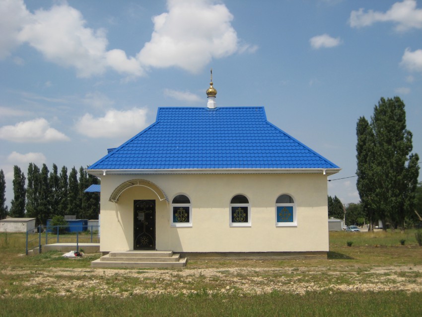 Церковь Трех Святителей, Цибанобалка (Анапа, город, Краснодарский край). общий вид в ландшафте