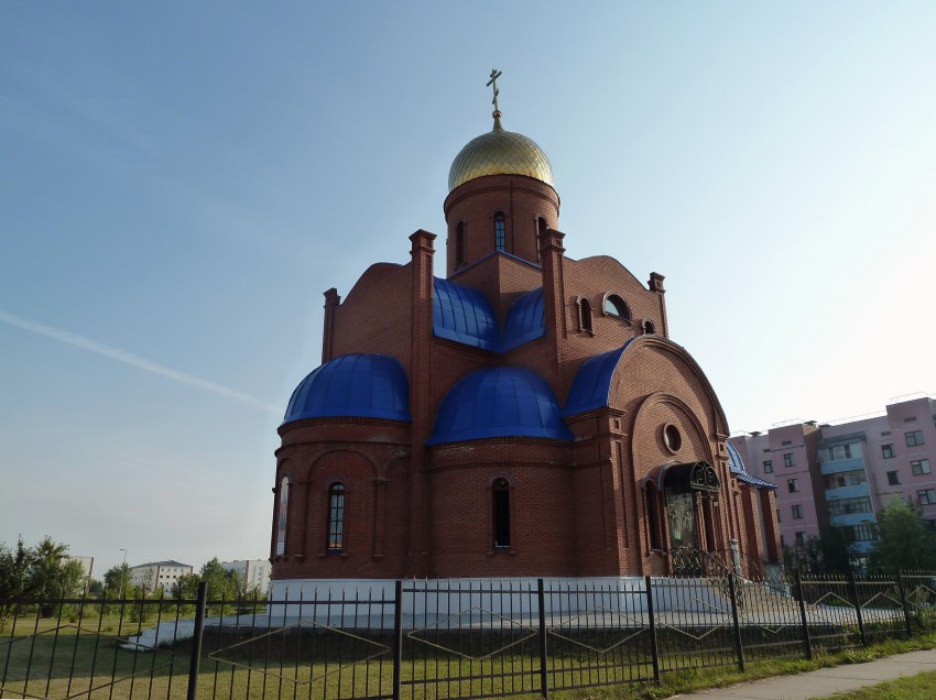 Рощинский. Церковь Николая Чудотворца. фасады
