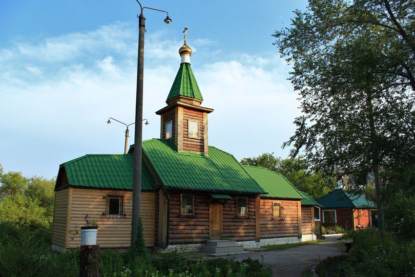 Церковь Пантелеимона Целителя при Центральной городской больнице, Сызрань (Сызрань, город, Самарская область). фасады