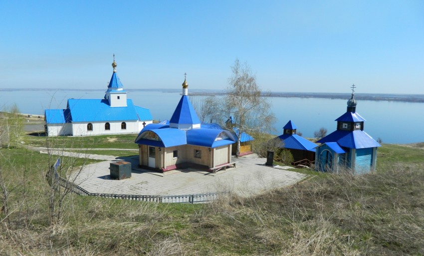 Кашпир. Подворье Сызранского Вознесенского монастыря. фасады