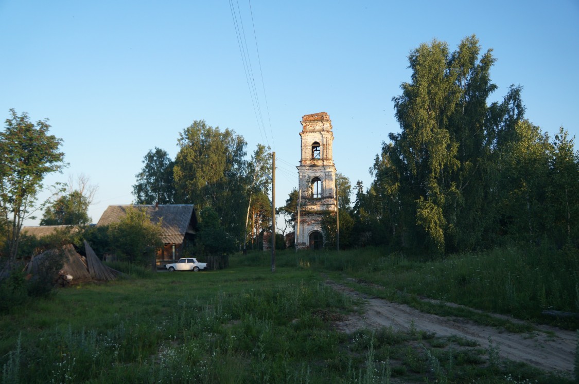 Церковь Успения Пресвятой Богородицы, Успенское (Семёновский ГО, Нижегородская область). фасады