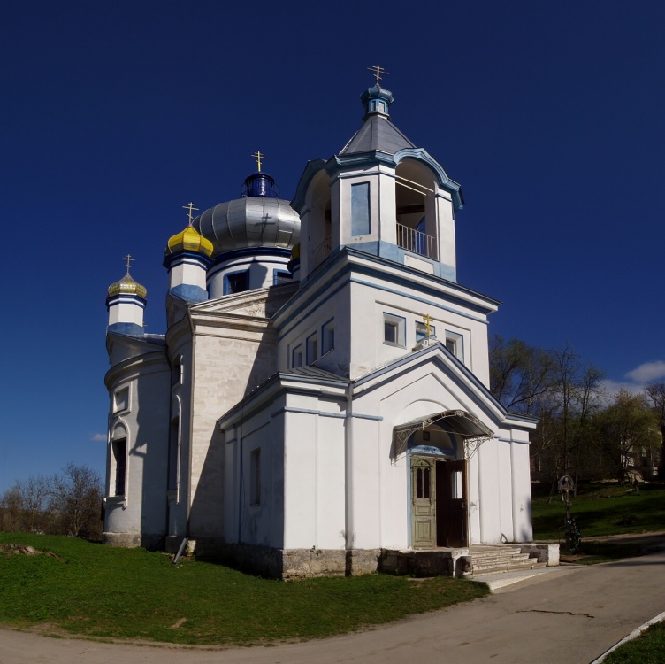 Кондрица. Никольский мужской монастырь. Церковь Николая Чудотворца. общий вид в ландшафте