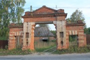 Церковь Казанской иконы Божией Матери (старая), Ворота церковной ограды старой церкви<br>, Богородское, Варнавинский район, Нижегородская область