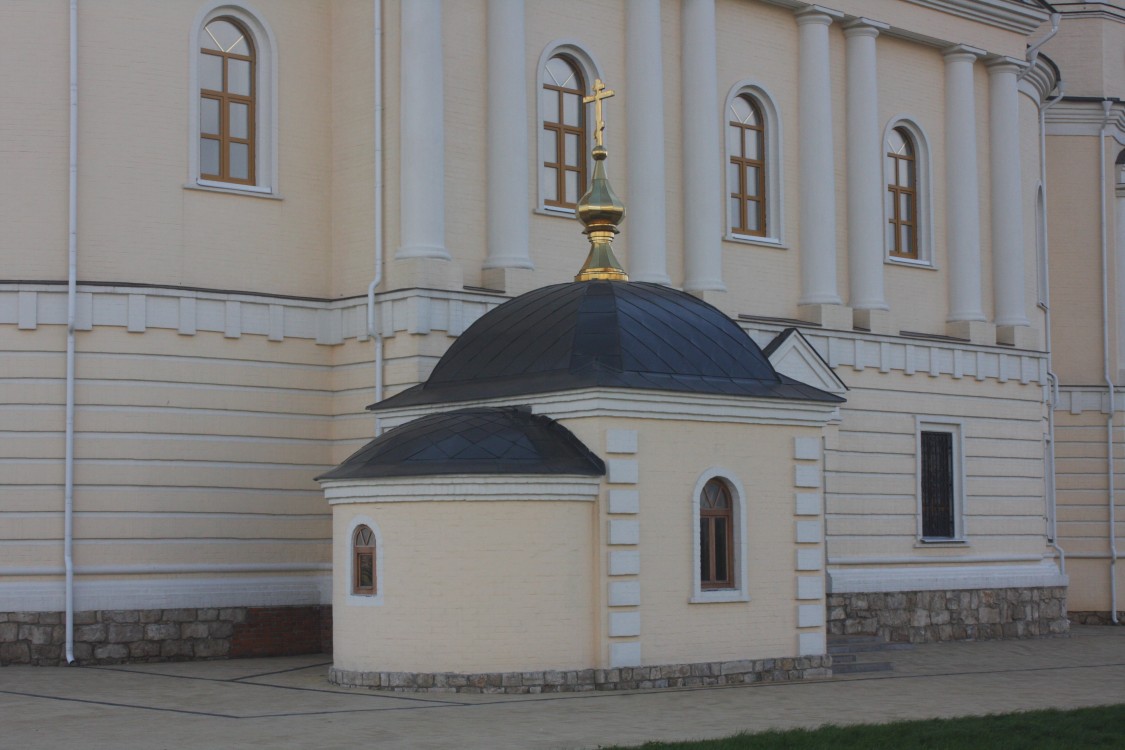 Михайловский Покровский женский монастырь. Часовня Всех Святых, Михайлов (Михайловский район, Рязанская область). фасады