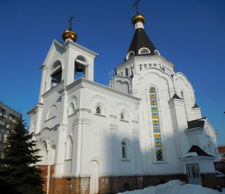 Тольятти. Церковь Александра Невского. фасады